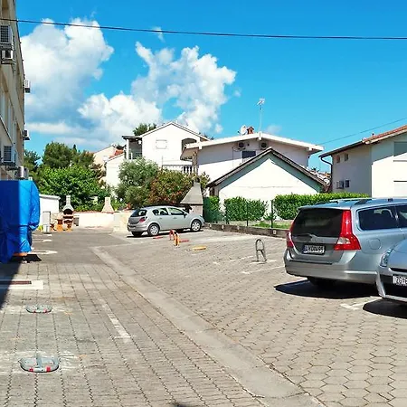 Antonela - Just 10 M From The & Stunning Sea View & Free Private Parking