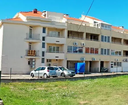 Apartamento Antonela - Just 10 M From The & Stunning Sea View & Free Private Parking *