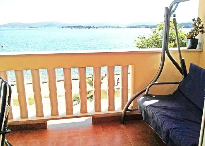 Antonela Just 10 M From The & Stunning Sea View & Free Private Parking